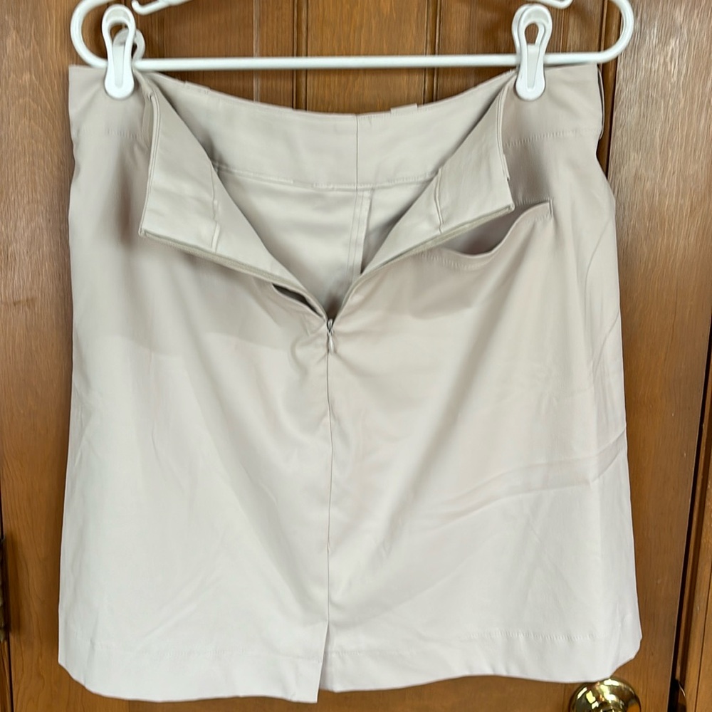 Tan golf skirt